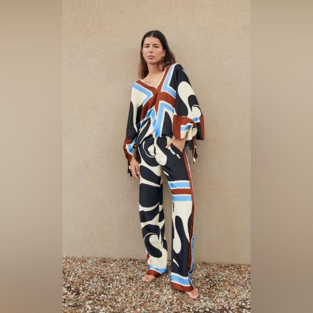 Zara multi colored pants